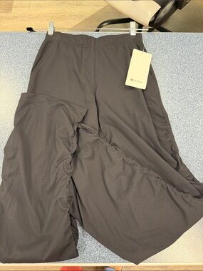 lululemon athletica Women’s black Brown Track Joggers